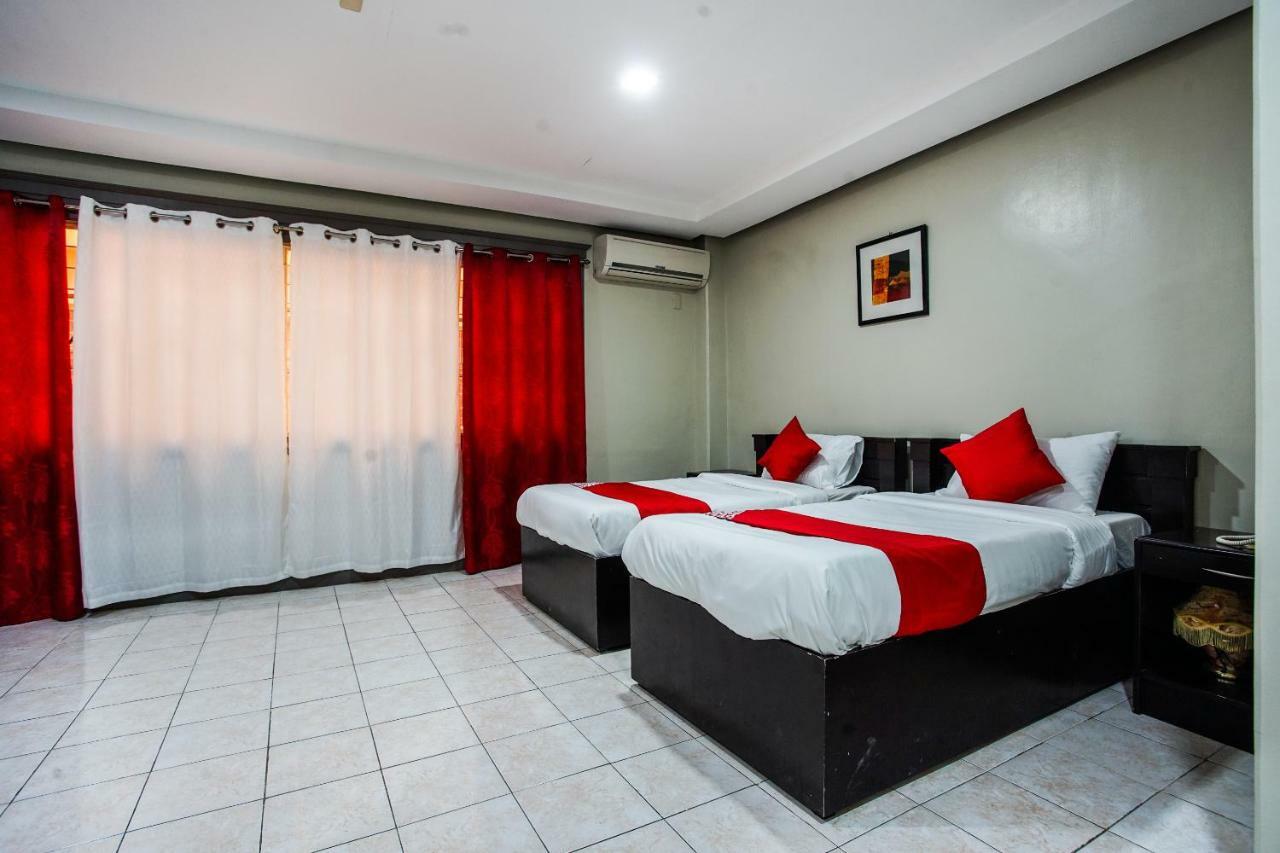 Oyo 192 Tcc Condo-Hostel Davao Exterior photo